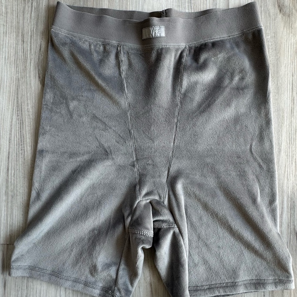 Women’s Gray Skims Boxer Briefs